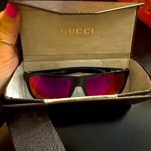 Authentic Gucci Black Sunglasses with Vibrant Pink Lenses